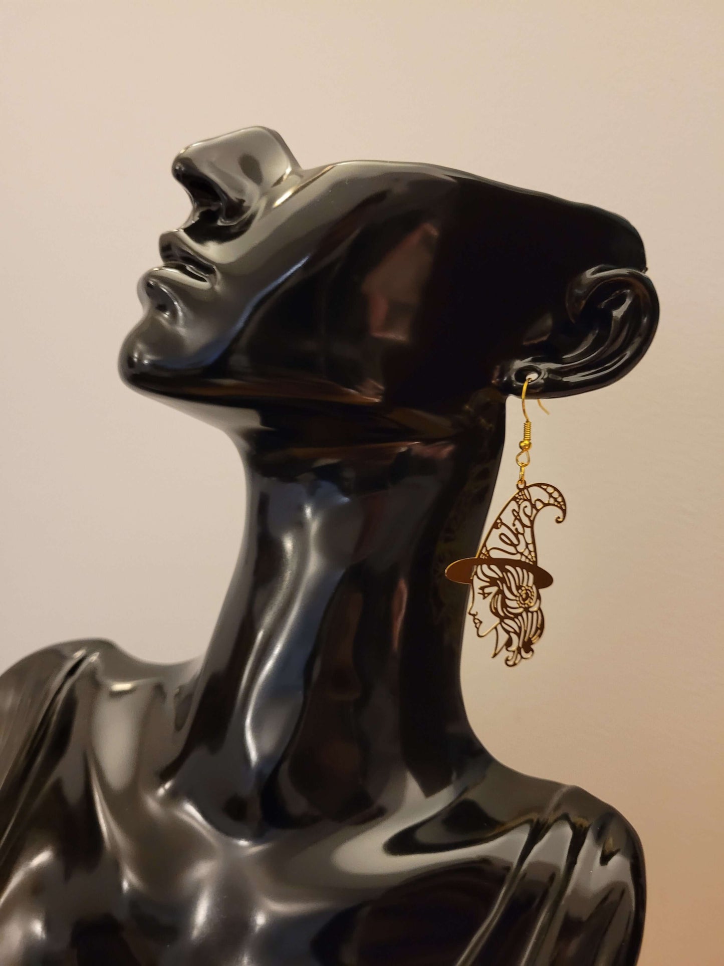 Witch collection earrings