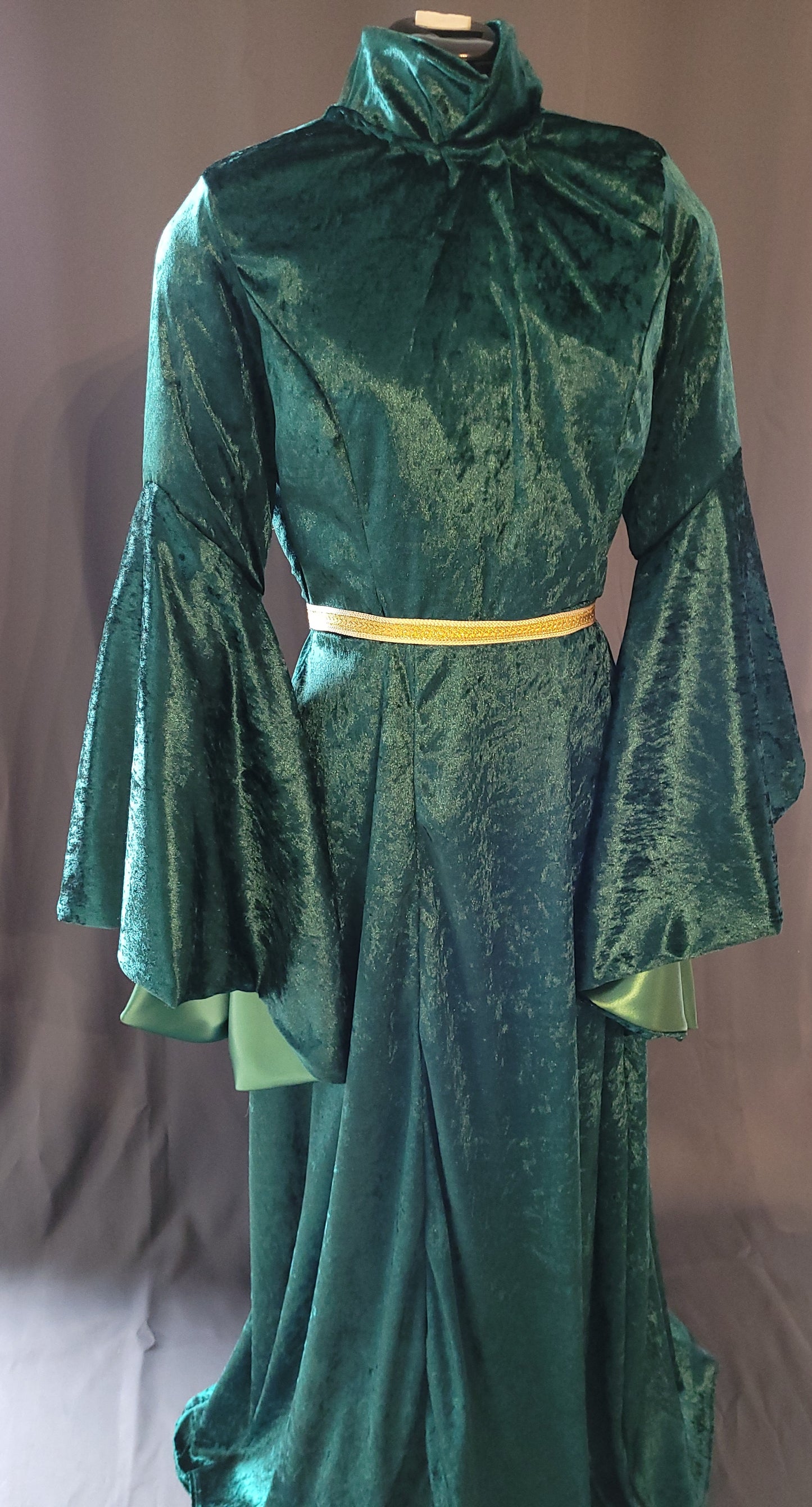 Robe royal médiéval T 38-40