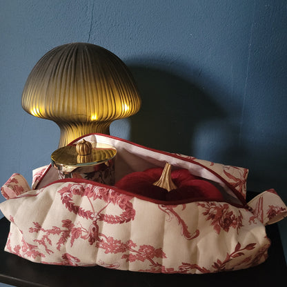 Trousse de toilette XXL.